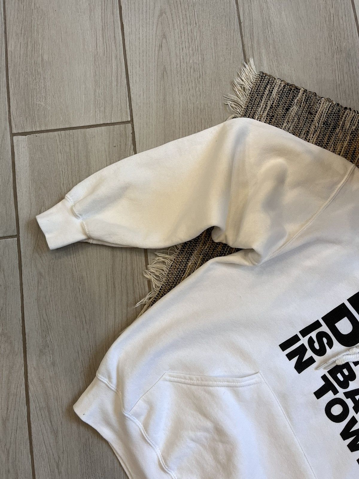 Fruit Of The Loom × Vintage Vintage Big Dick is back in town hoodie sweatshirt Size US M / EU 48-50 / 2 - 3 Thumbnail