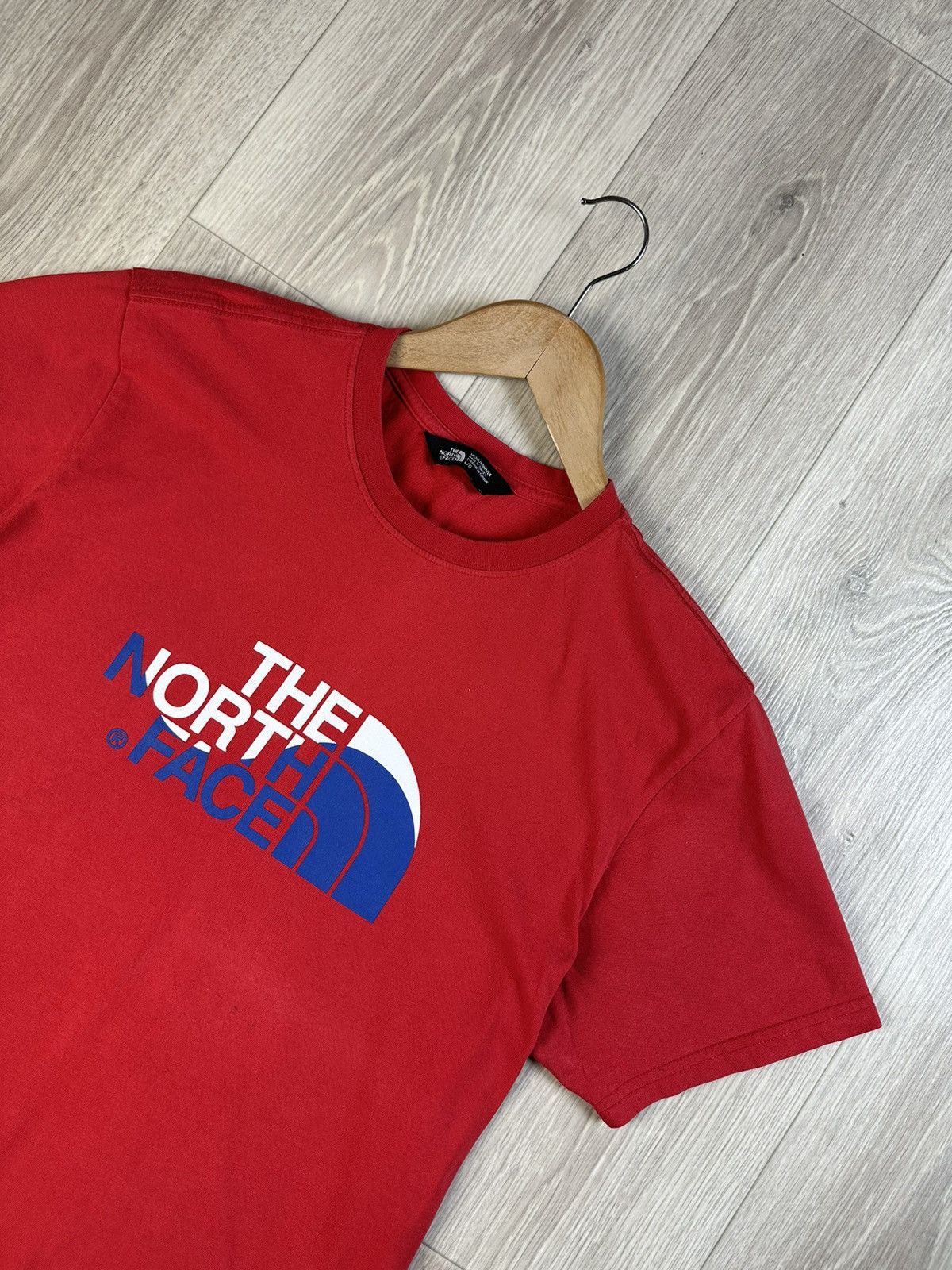 The North Face The North Face South Korea T-Shirt Size L Size US L / EU 52-54 / 3 - 2 Thumbnail