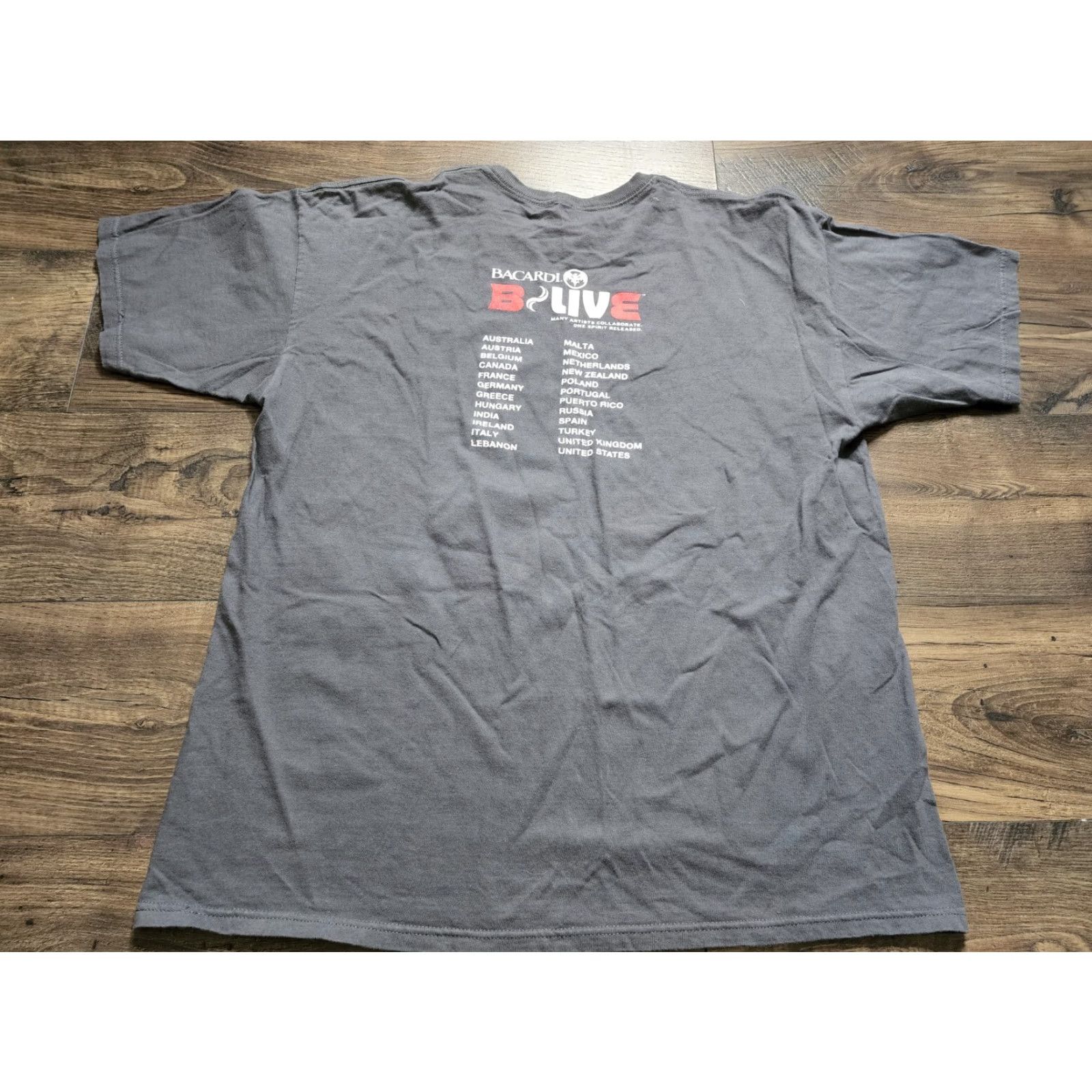 Doublet VINTAGE Bacardi BLive 2007 Music Festival T SHIRT Double Sided Mens XL Gray Cotton Crew Neck Short Sleeve Size US XL / EU 56 / 4 - 2 Thumbnail