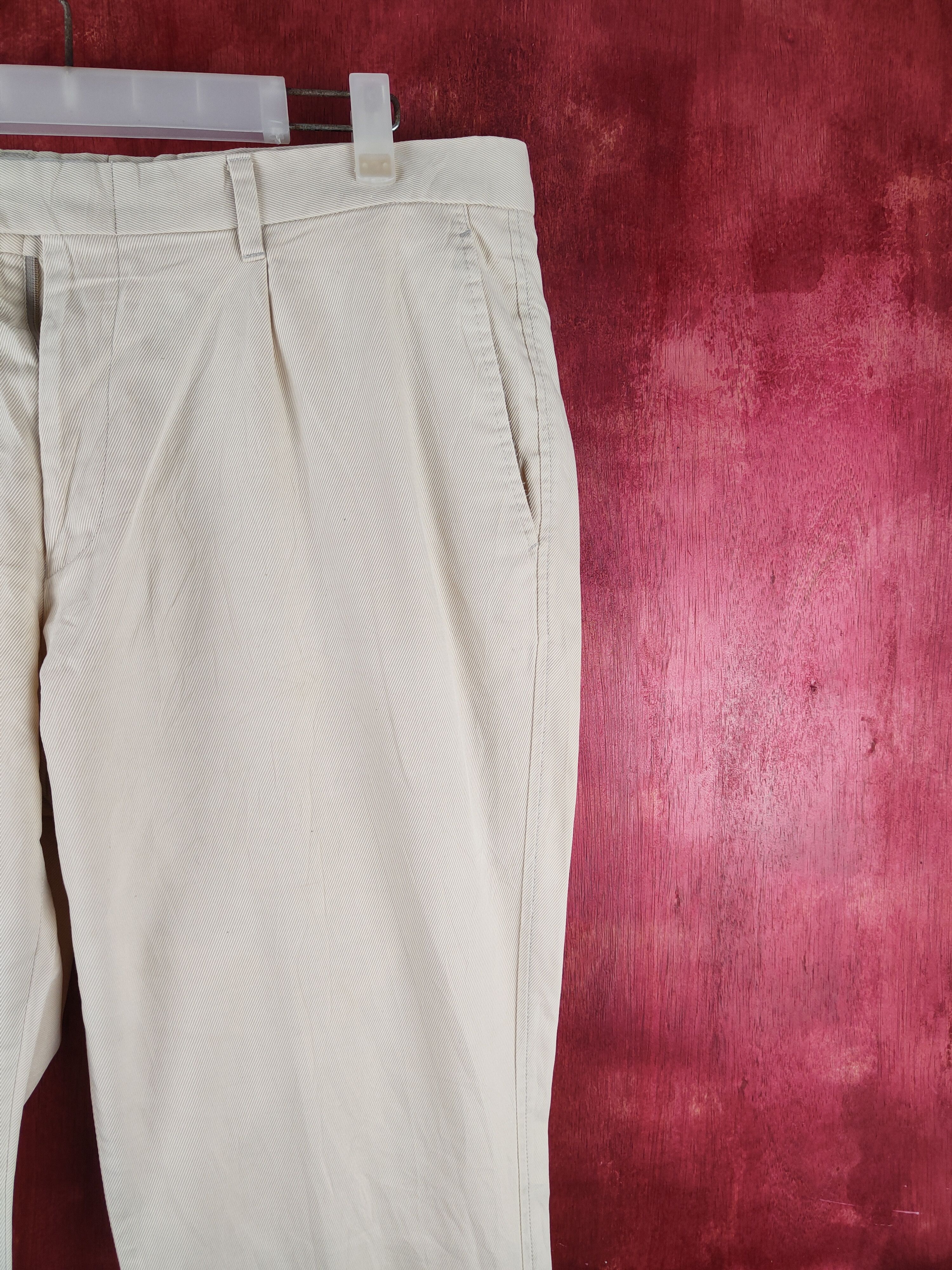 Burberry Burberry Beige Trousers Chino Pants N#S3030 Size US 36 / EU 52 - 5 Thumbnail