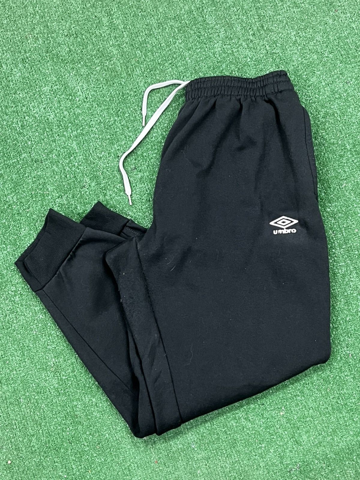 Umbro Vintage Y2K Umbro Sweatpants Size US 38 / EU 54 - 1 Thumbnail