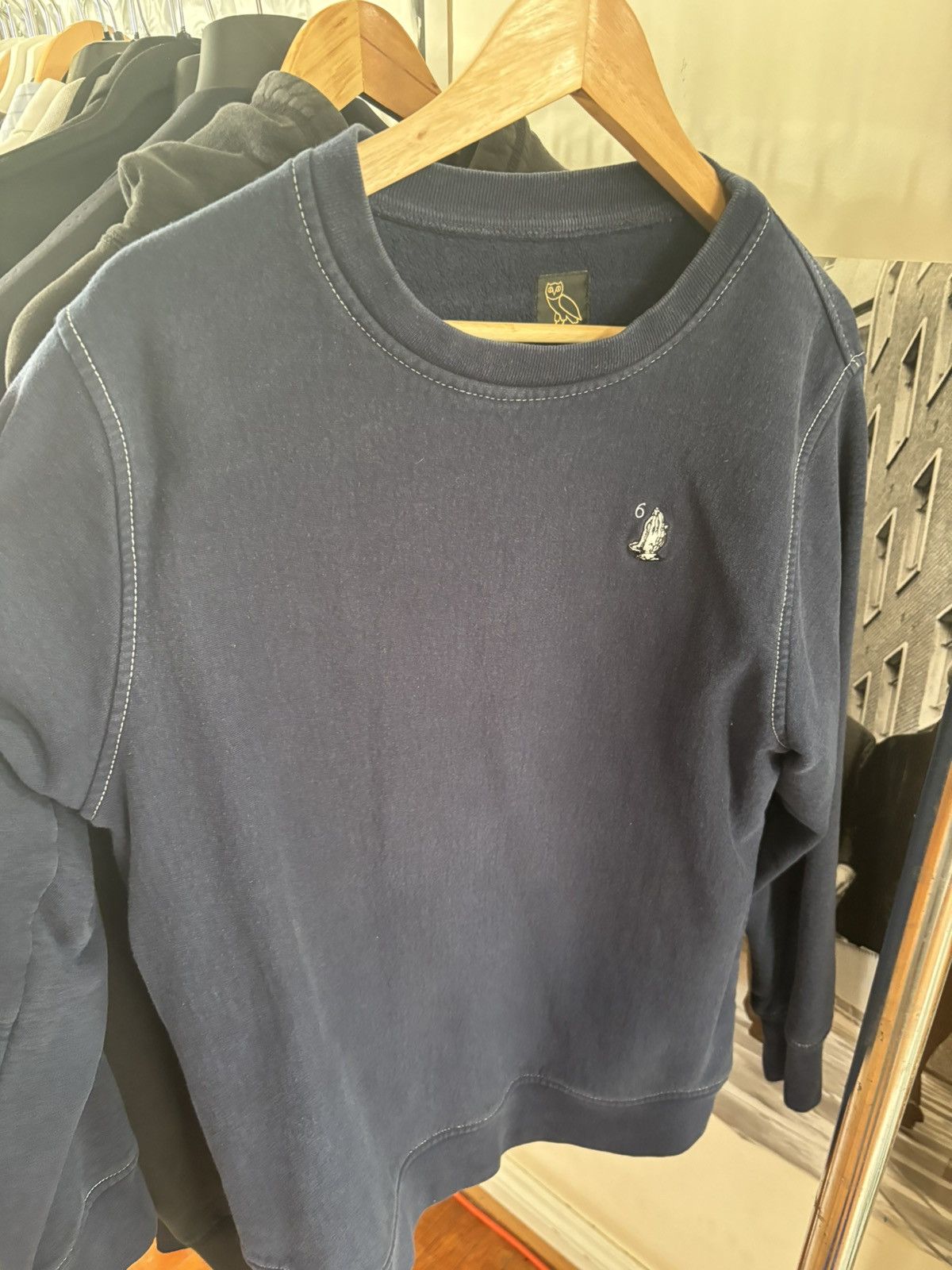 October's Very Own Vintage 2017 OVO Crew Neck Size US L / EU 52-54 / 3 - 1 Thumbnail