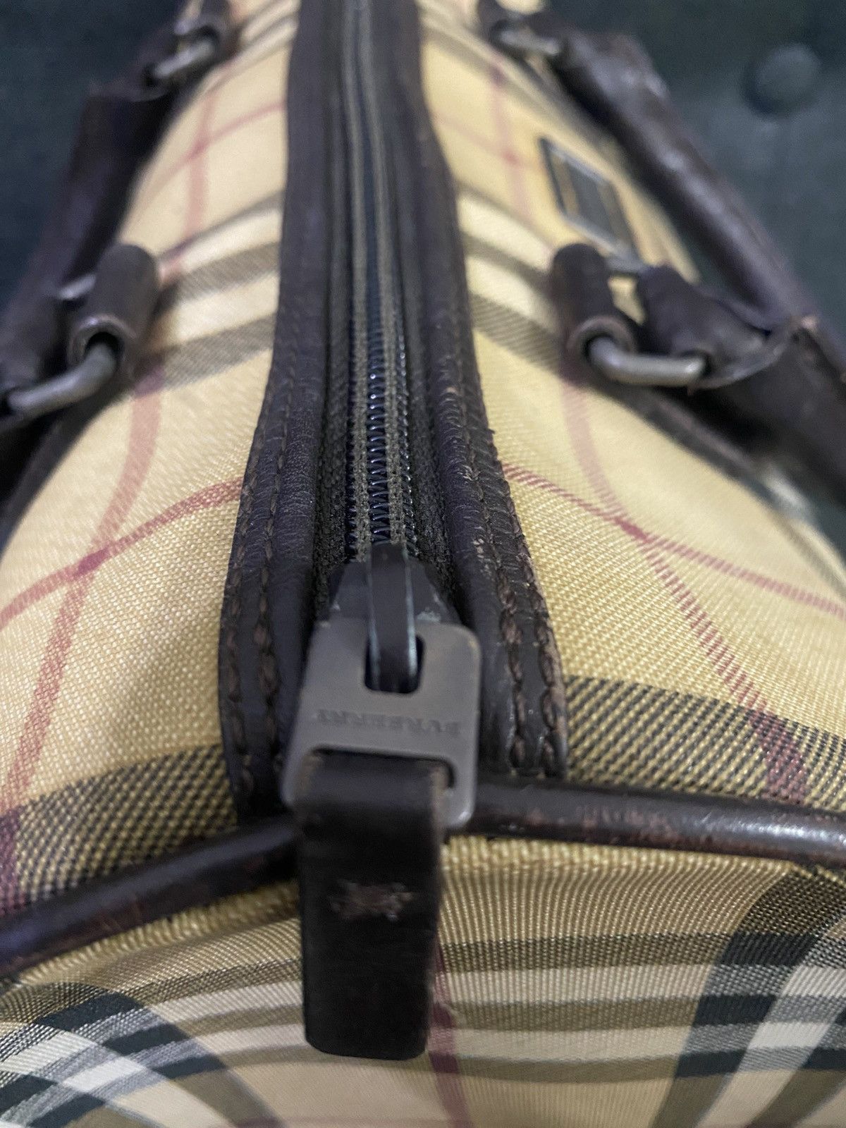 Burberry × Vintage Vintage Burberry Checked Duffle Bag Size ONE SIZE - 4 Thumbnail