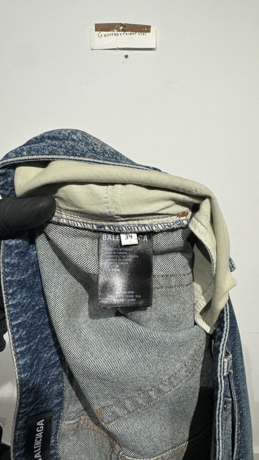 Balenciaga Balenciaga Medium Wash Straight Leg Jeans - Size 34 Size US 34 / EU 50 - 5 Thumbnail