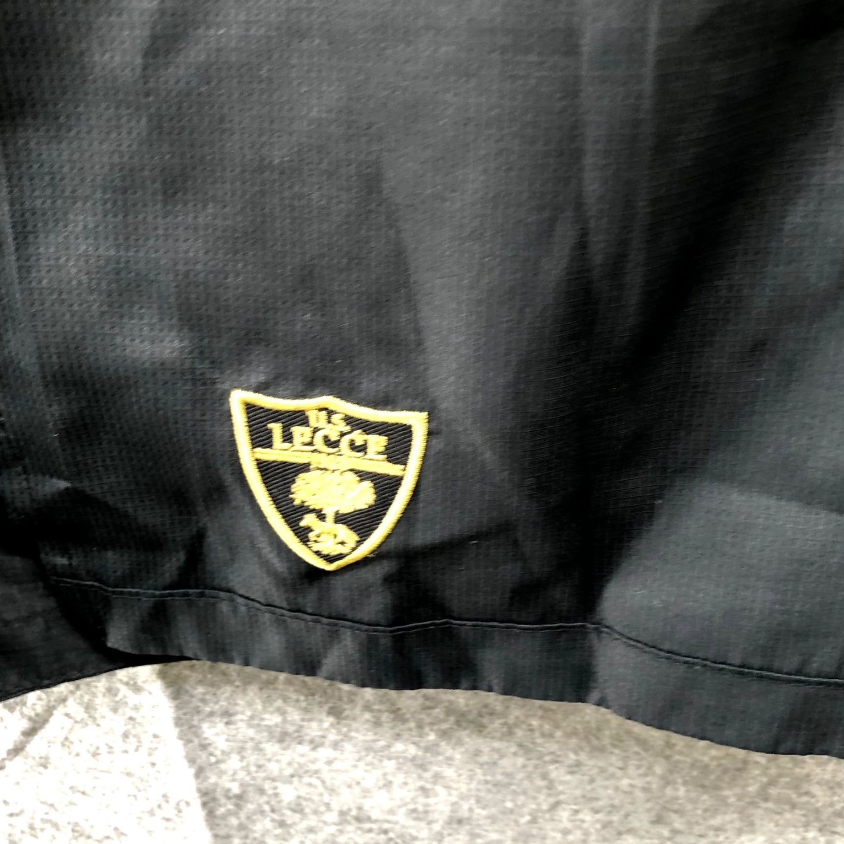 Vintage U.S. Lecce Active Shorts Mens Medium M Black Italy Soccer Football Black Size US 31 - 3 Thumbnail