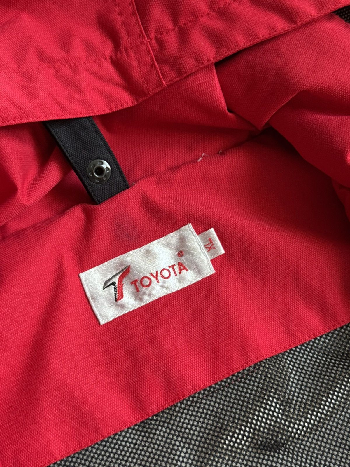 Vintage Vintage Toyota Panasonic Formula 1 Racing Jacket Size US XL / EU 56 / 4 - 15 Thumbnail