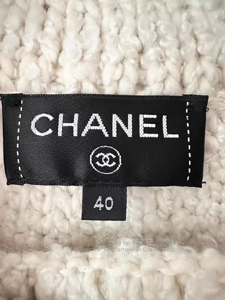 Chanel Chanel Woollen knitted sweater jacket Size S / US 4 / IT 40 - 2 Thumbnail