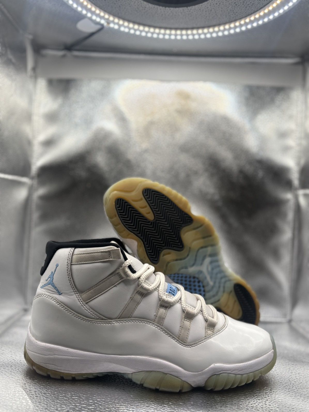 Jordan Brand Air Jordan 11 Legend Blue 2024 Size US 10.5 / EU 43-44 - 1 Thumbnail