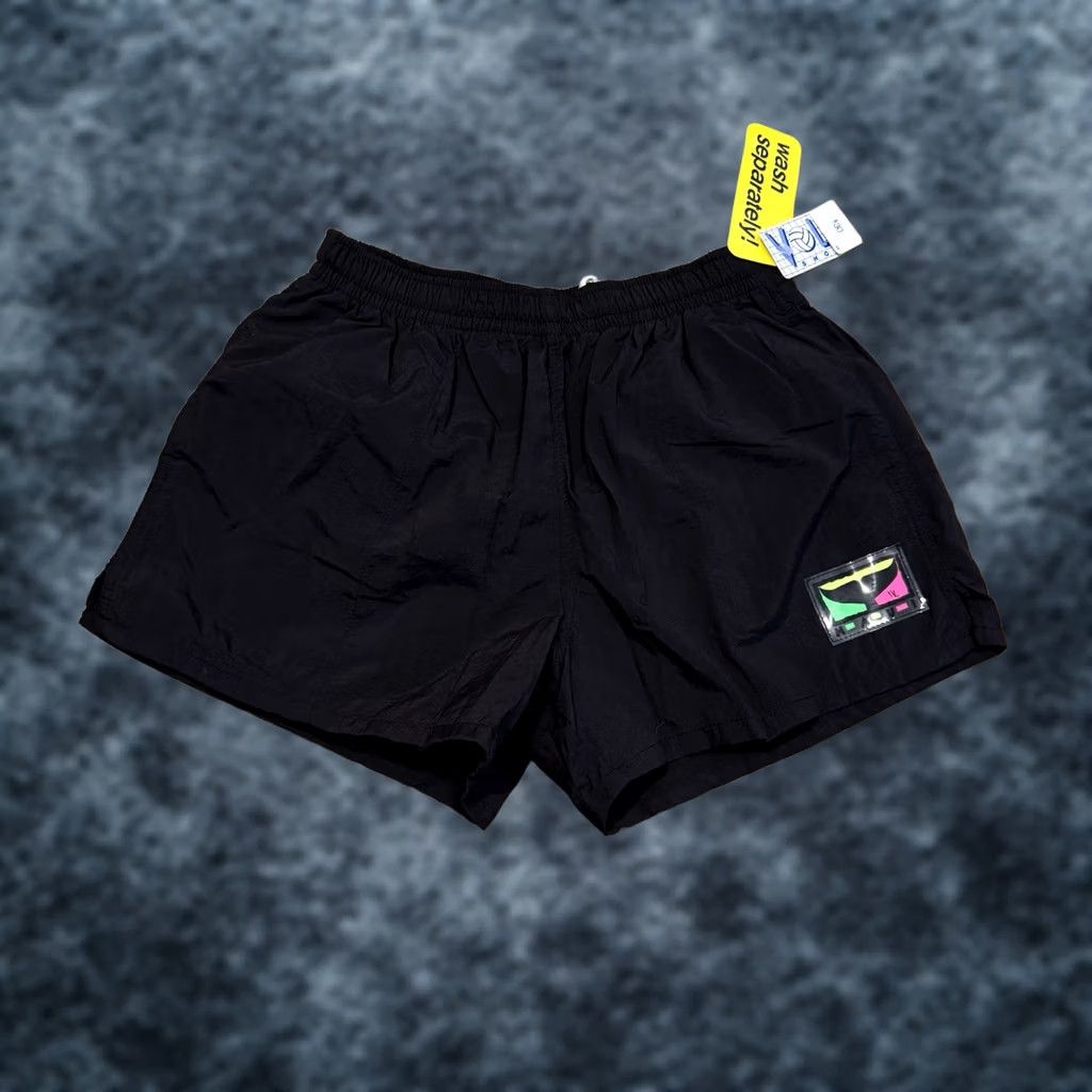 Vintage VINTAGE Crazy Shirts Swim Trunks Maui Medium NOS Bathing Suit Black 70s 80s 90s Aloha Hawaii Beach Retro Men M Shorts Trunks Mens Size US M / EU 48-50 / 2 - 1 Thumbnail