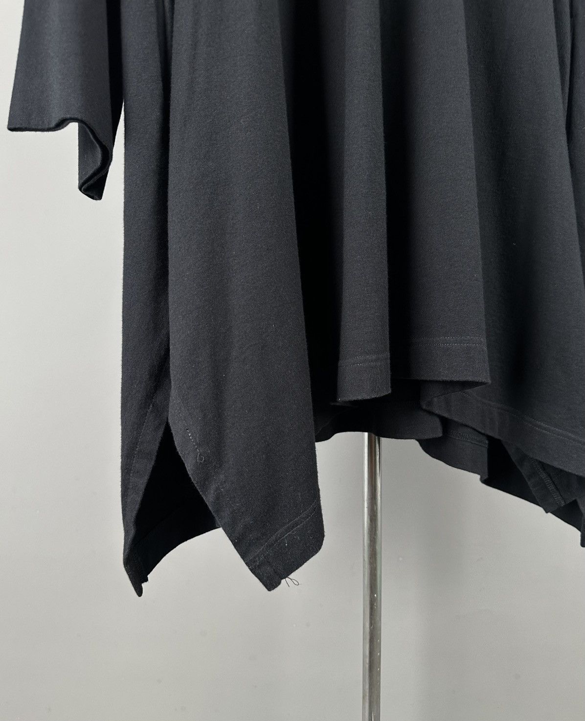 Yohji Yamamoto Yohji Yamamoto - Black and Black A/W17 - Back Hit Message Size XS / US 0-2 / IT 36-38 - 8 Thumbnail