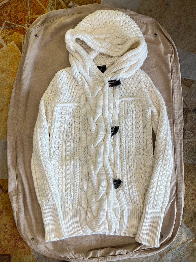 Loro Piana LORO PIANA White hooded cardigan Size XS / US 0-2 / IT 36-38 - 1 Thumbnail