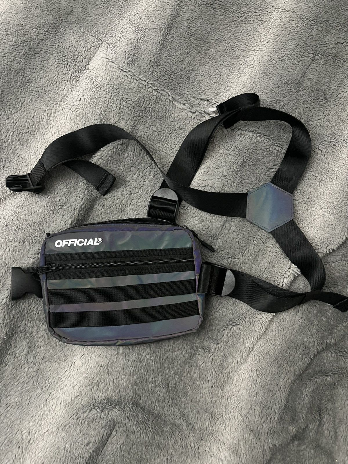 Other Reflective Chest Bag Size ONE SIZE - 1 Thumbnail