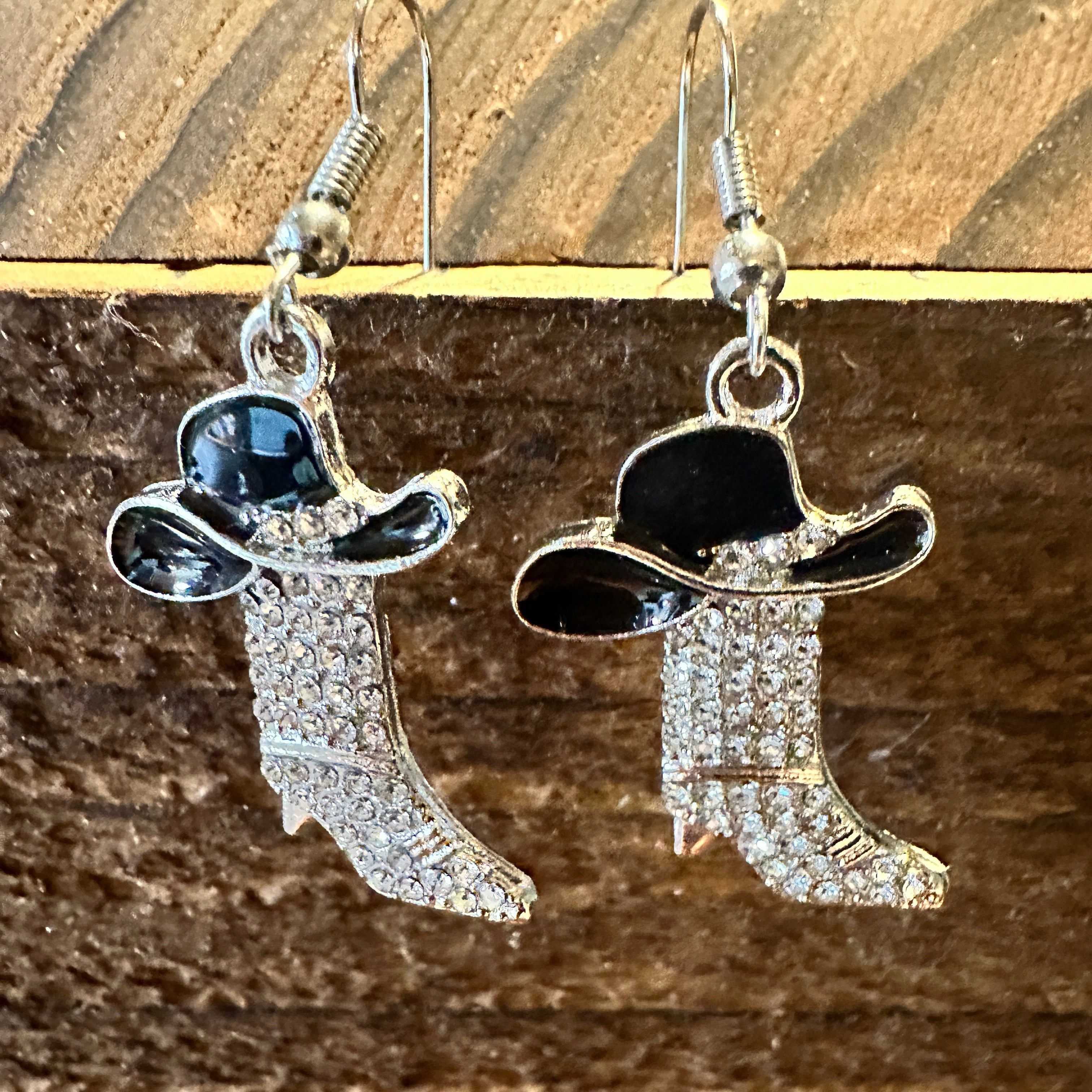Other Boho Hippie Western Cowgirl Boot Sparkling Silver Drop Wire Size ONE SIZE - 4 Thumbnail