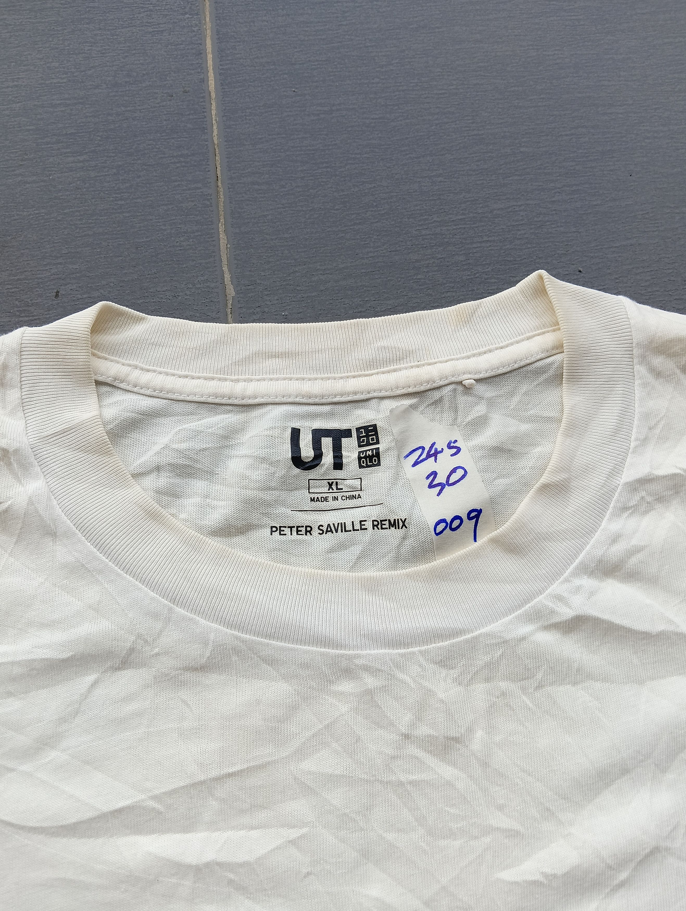 Joy Division peter saville remix X ut uniqlo joy division tshirt big logo Size US XL / EU 56 / 4 - 3 Thumbnail