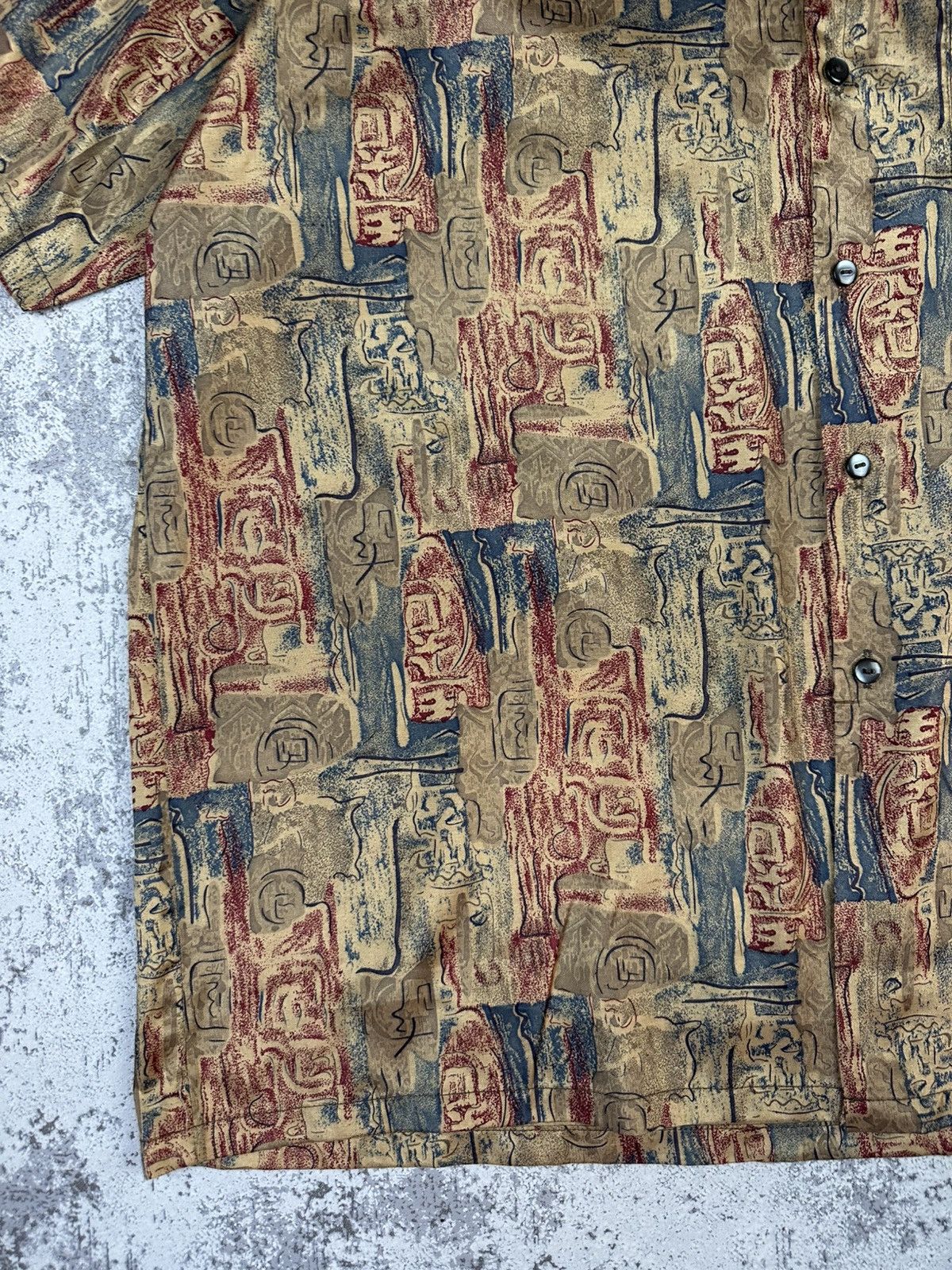 Vintage Vintage Shirt Thai Silk Tribal Pattern Rare Button-Up Size US XL / EU 56 / 4 - 5 Thumbnail