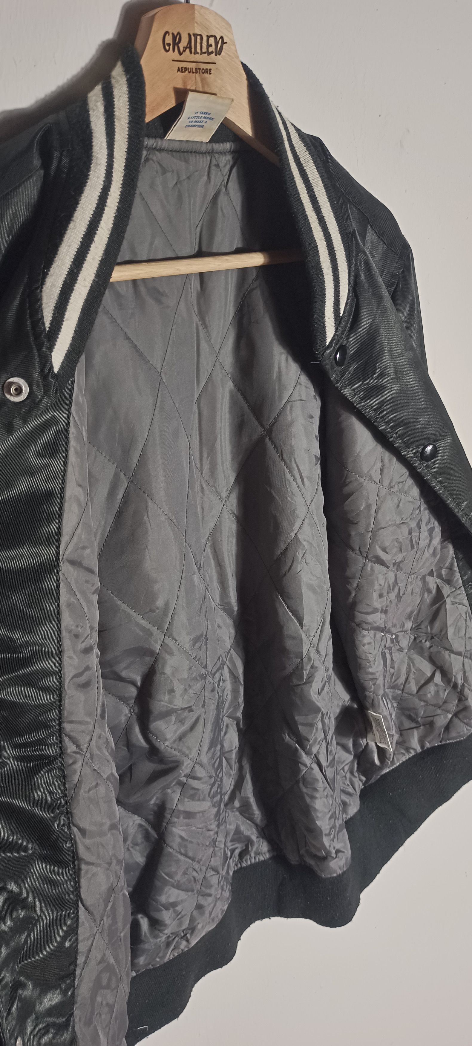 Champion Vintage Varsity Champion Satin Jacket Since 1919 USA Size US M / EU 48-50 / 2 - 9 Thumbnail