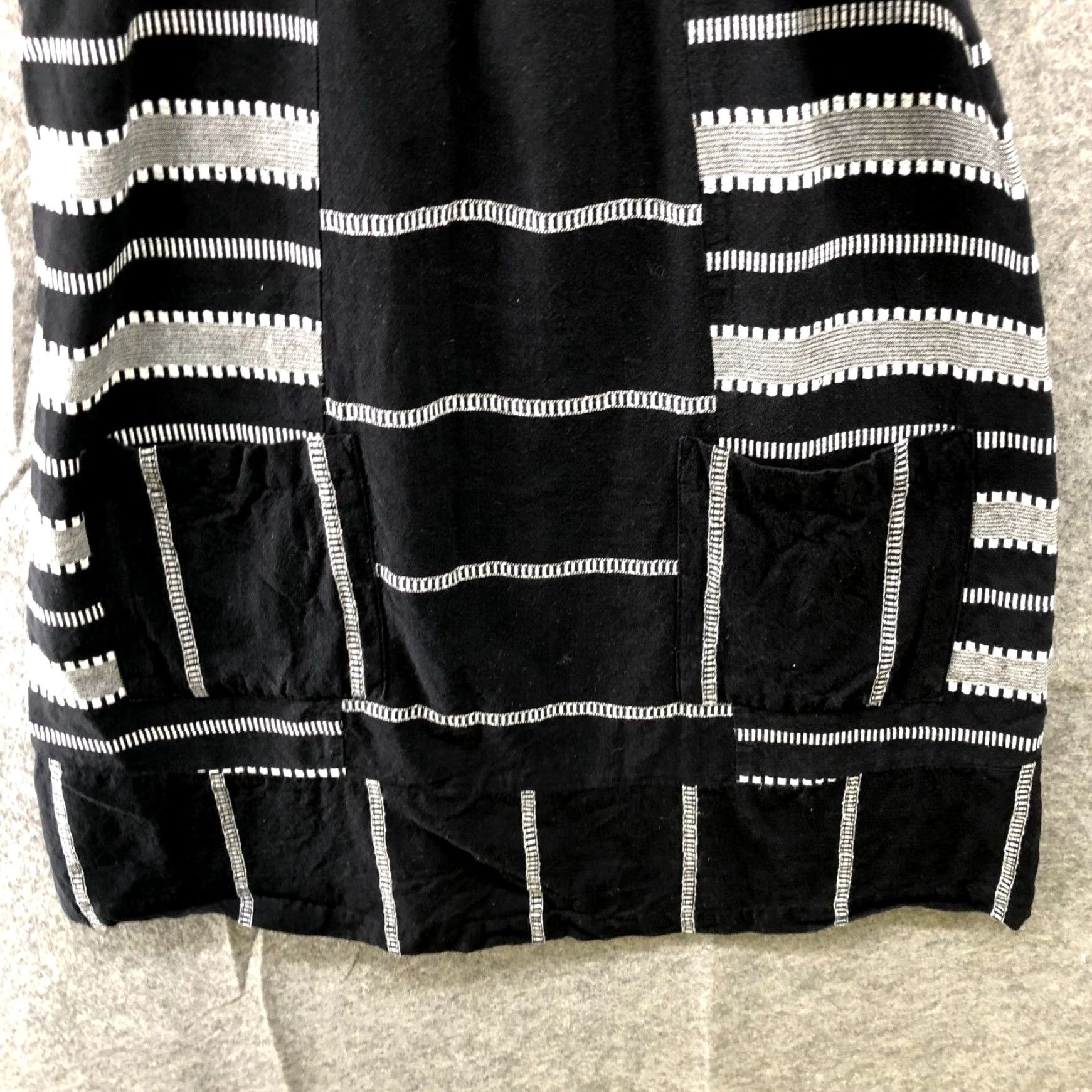 Old Navy Old Navy Cotton Jacquard Black White Sleeveless Shift Dress Womens Small Size S / US 4 / IT 40 - 4 Thumbnail
