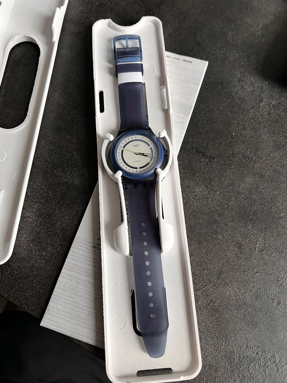 Swatch SWATCH SISTEM51 HODINKEE STOPLIGHT NEON REMIX Size ONE SIZE - 4 Thumbnail