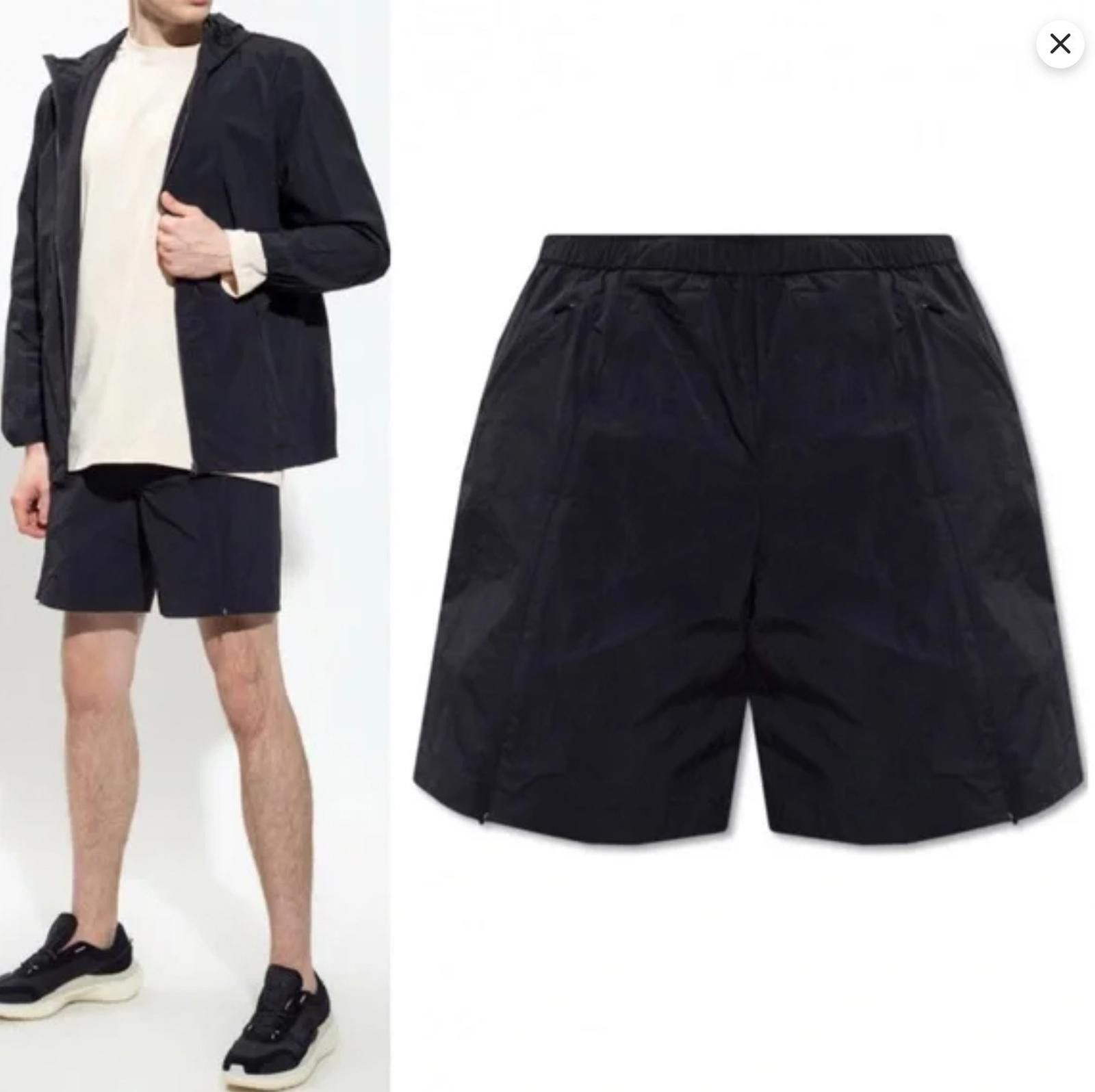 Adidas NWT Adidas Y-3 Black Classic Light Running Shorts, size L Size 36" / US 14 / IT 50 - 1 Thumbnail