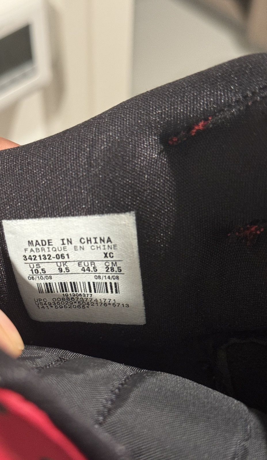 Jordan Brand × Nike Jordan 1 Bred Strap Size US 10.5 / EU 43-44 - 5 Thumbnail