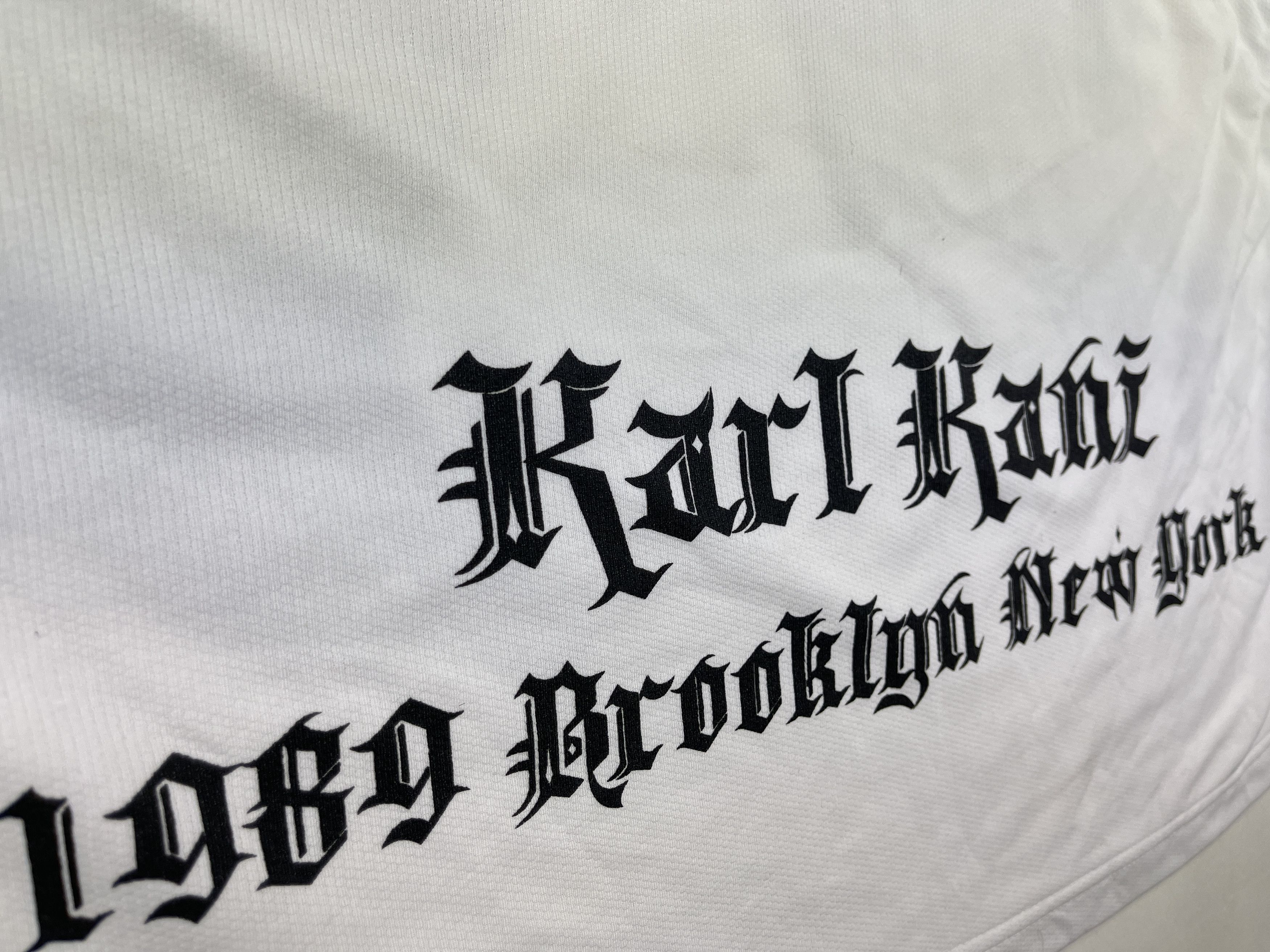 Karl Kani Karl Kani t-shirt, vintage 90s, 1990s hip hop, Y2K, size L Size US L / EU 52-54 / 3 - 12 Thumbnail