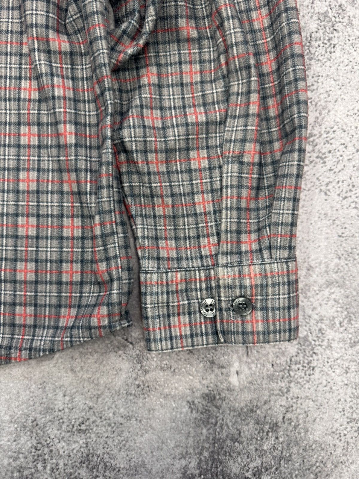 Mammut Mammut Men Shirt Grey Red Check Size L Size US L / EU 52-54 / 3 - 13 Thumbnail