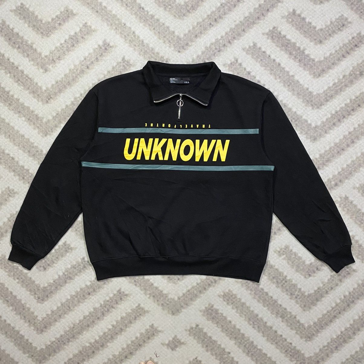Bershka BERSHKA Quarter Zip Spellout Sweatshirt Size US S / EU 44-46 / 1 - 1 Thumbnail