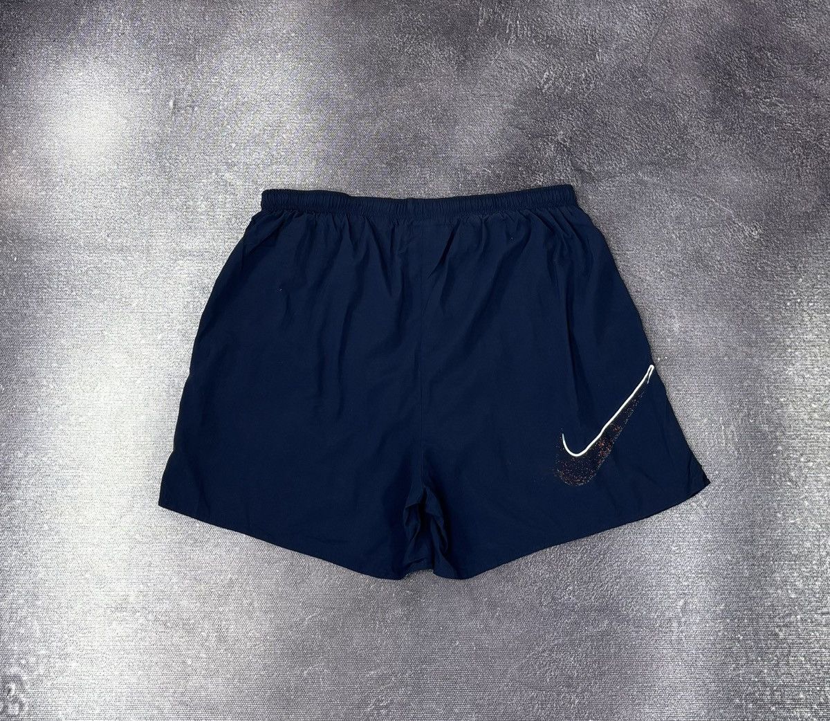 Nike Vintage 90s Nike Y2K Big Swoosh Retro Hype Nylon Shorts Size US 38 / EU 54 - 2 Thumbnail