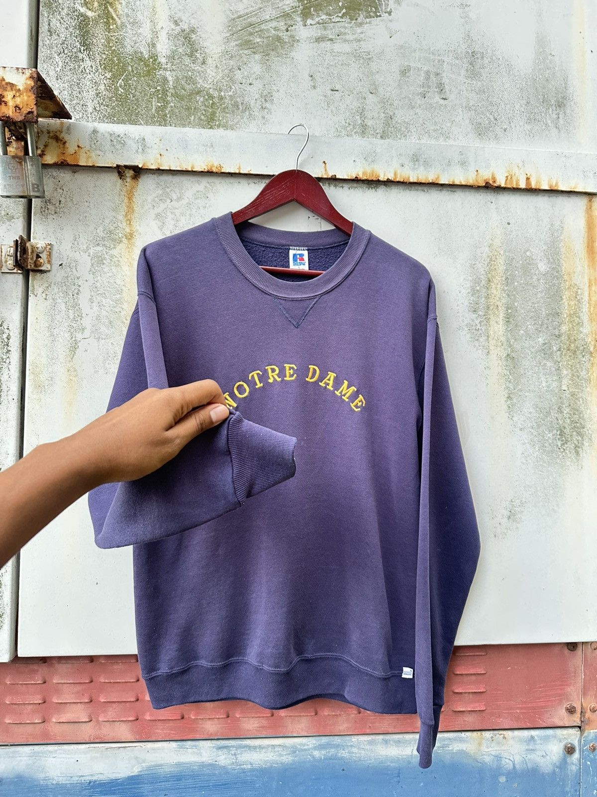 Russell Athletic Vintage Faded Russell Athletics Notre Dame Crewneck Size US M / EU 48-50 / 2 - 4 Thumbnail