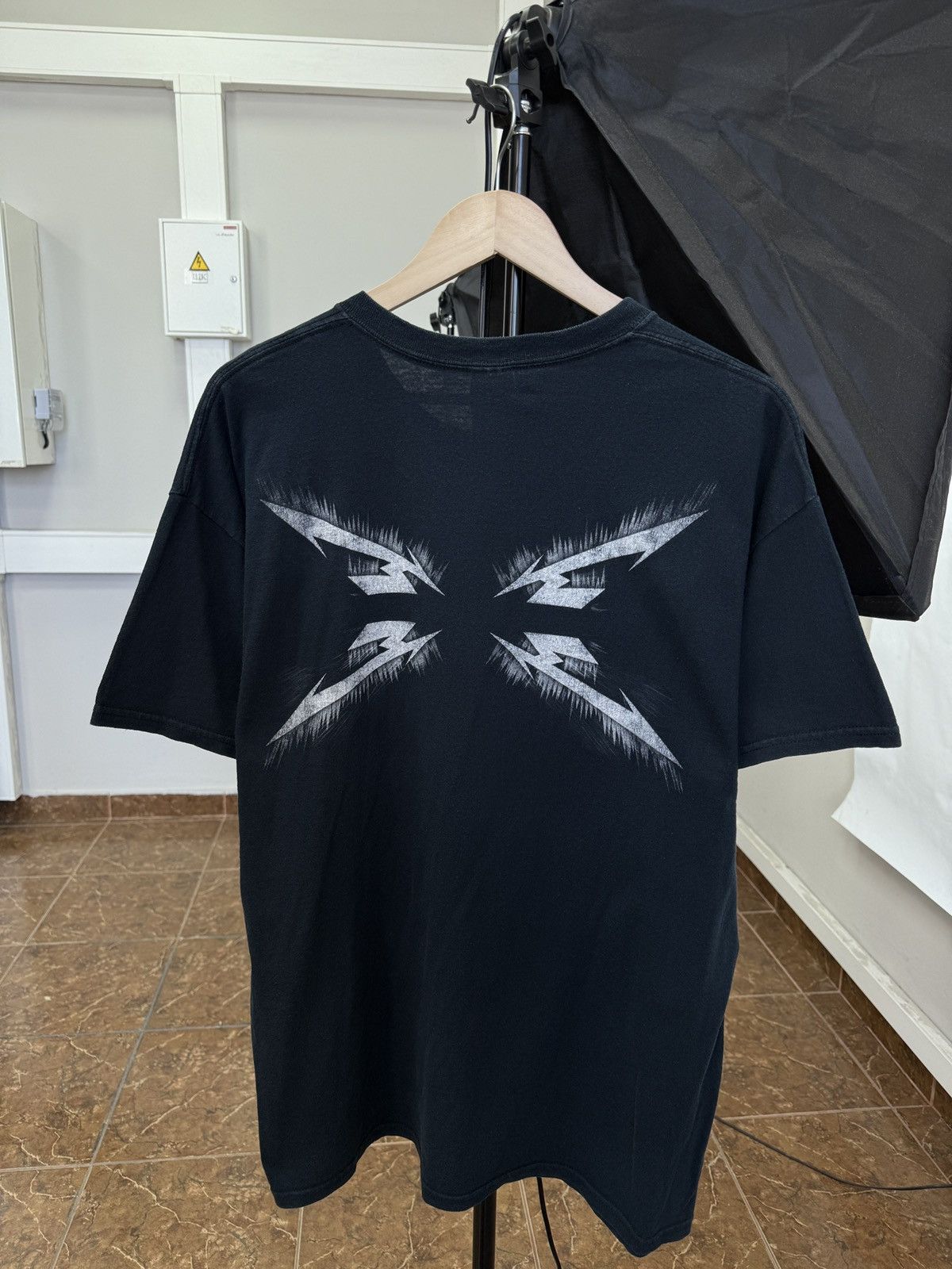 Band Tees × Metallica × Vintage 🇺🇸 Vintage Y2K Metallica Metal Rock Band 2013 T-Shirt Rare Size US XL / EU 56 / 4 - 2 Thumbnail