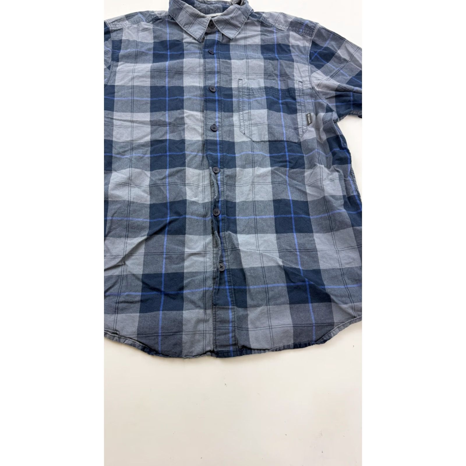 Vintage VINTAGE Columbia Shirt Mens Small Blue Gray Plaid Short Sleeve Button Cotton Outdoor Size US S / EU 44-46 / 1 - 2 Thumbnail