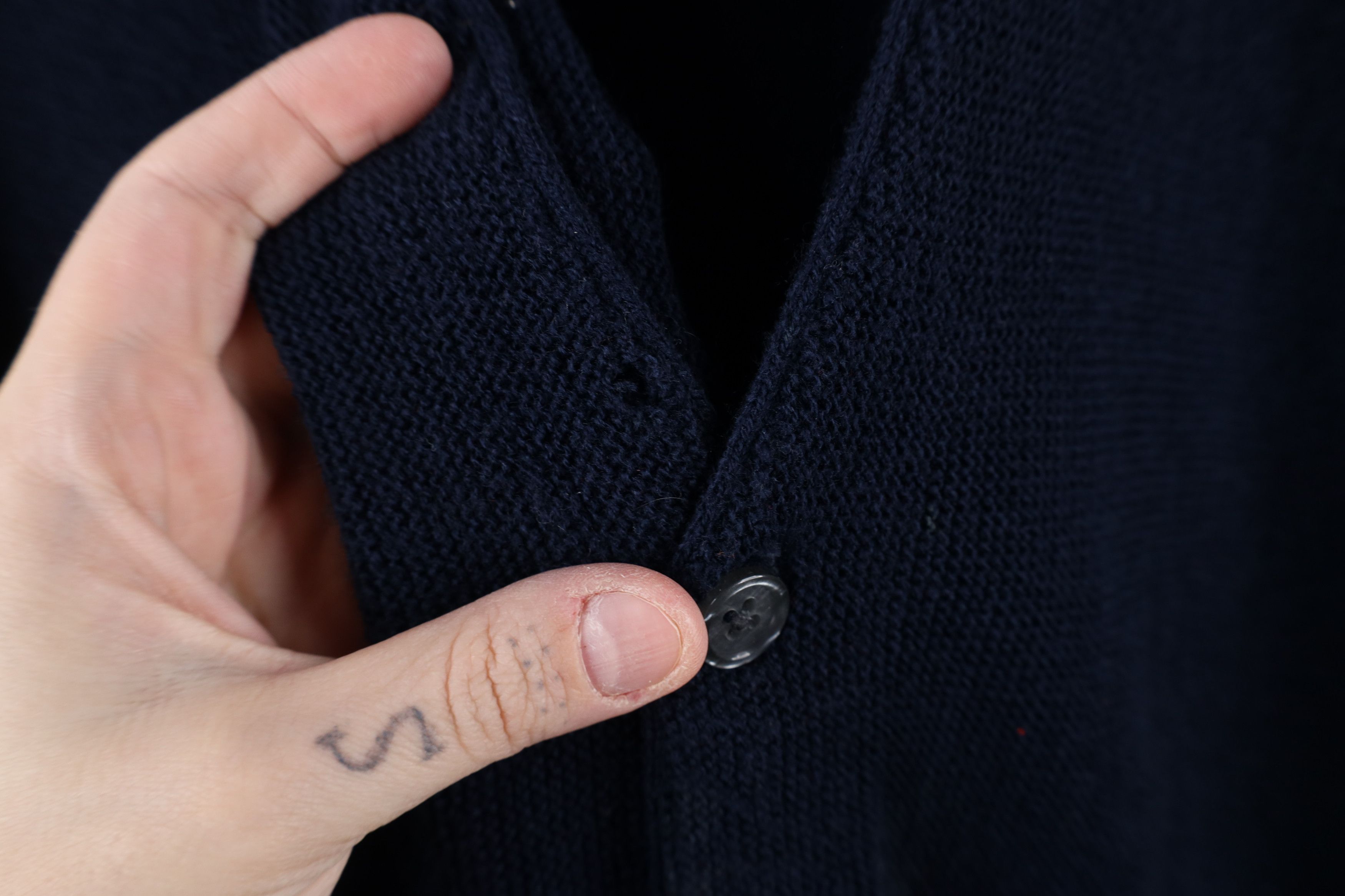 Vintage Vintage 90s Streetwear Cobain Cardigan Sweater Navy Blue Size US XL / EU 56 / 4 - 6 Thumbnail