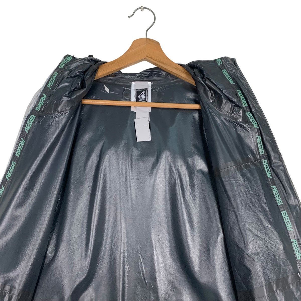 Japanese Brand AEGIS Waterproof Hoodie Jacket #0606-C28 Size US L / EU 52-54 / 3 - 16 Thumbnail
