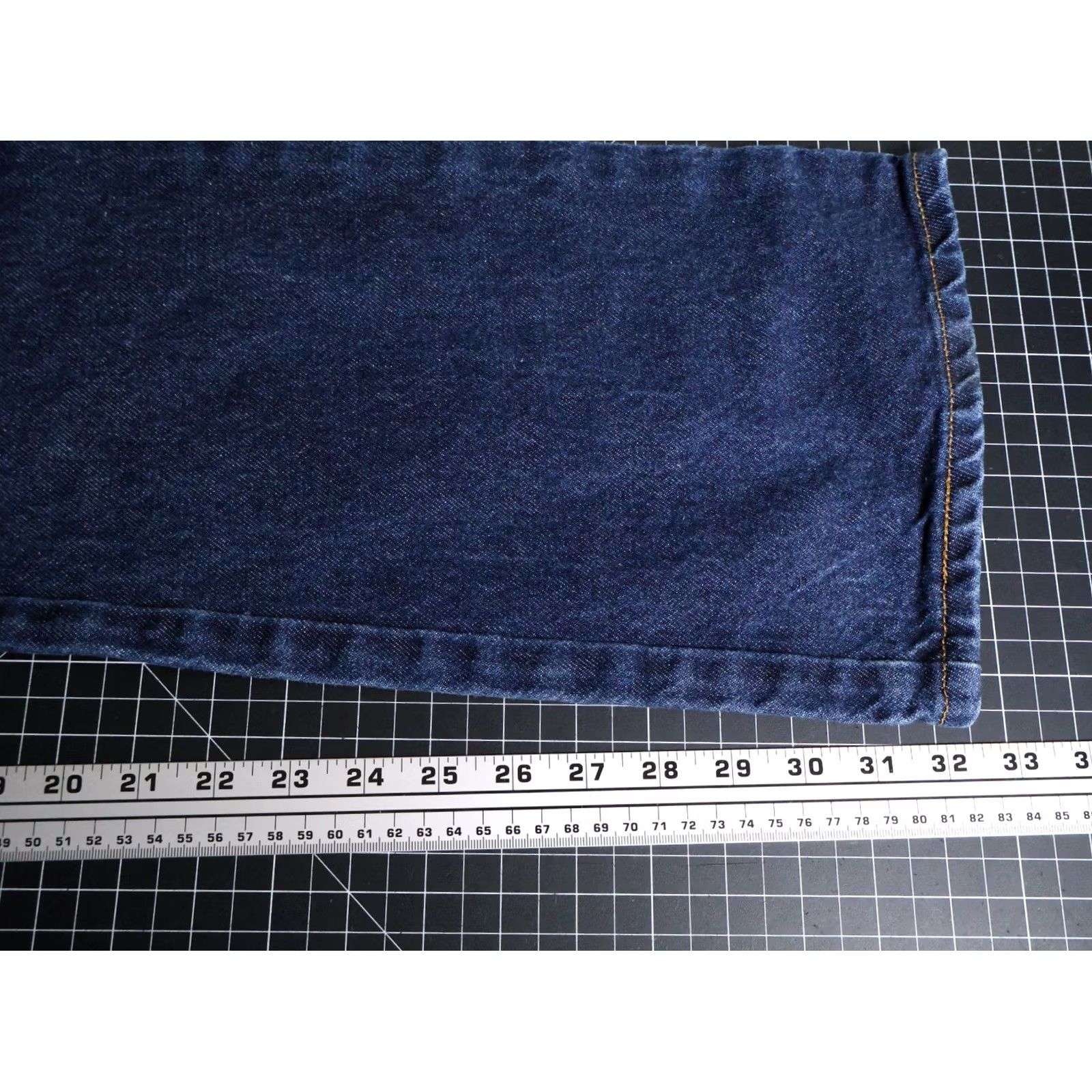 Levi's VINTAGE Levi's 517 Jeans Denim 31 x 32 Blue Bootcut 2006 Y2K Men’s Regular 5-Pocket 100% Cotton Size US 31 - 6 Thumbnail