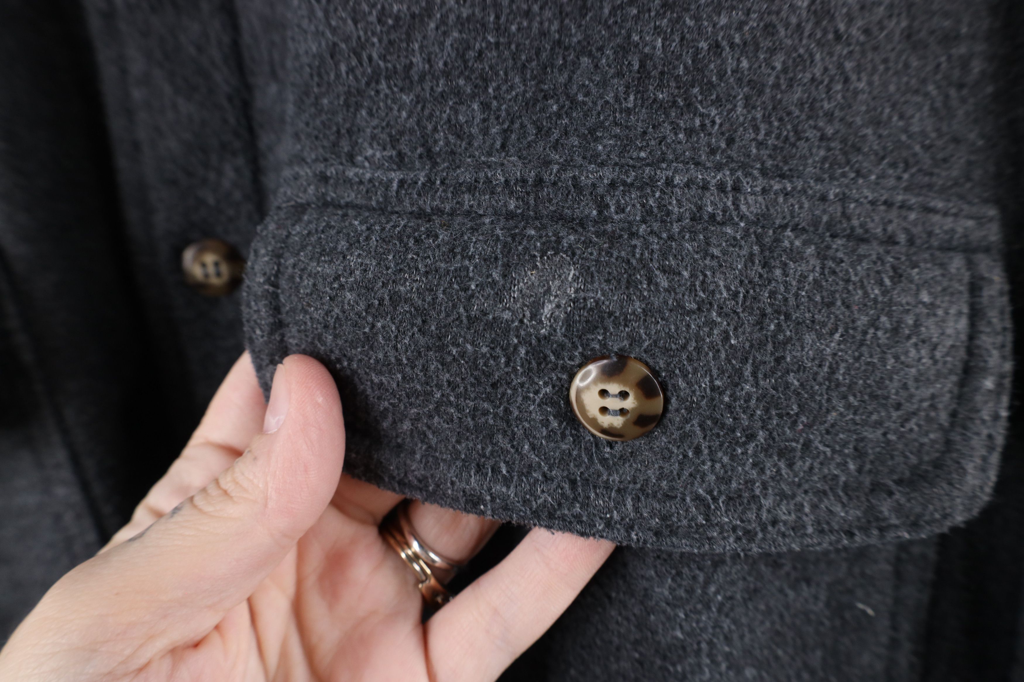 Vintage Vintage 90s Streetwear Fleece Collared Button Shirt Jacket Size US XL / EU 56 / 4 - 4 Thumbnail