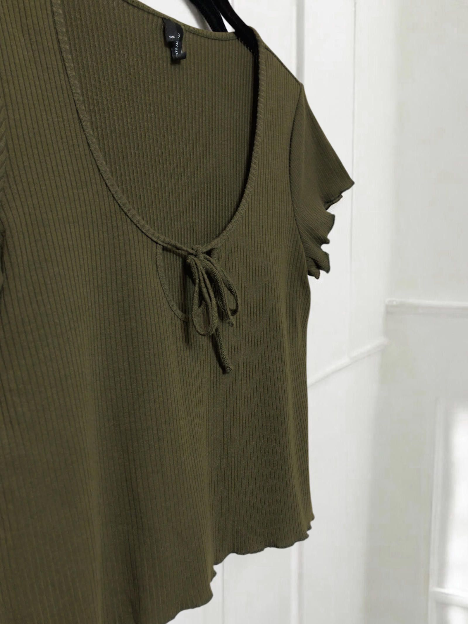 Designer Vero Moda Women's Olive Green Ribbed Tie-Front Crop Top Size XS / US 0-2 / IT 36-38 - 4 Thumbnail