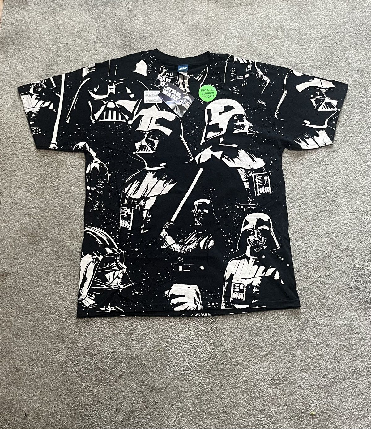 Star Wars × Vintage Star Wars aop Mens Large Very rare unworn with tags Size US L / EU 52-54 / 3 - 1 Thumbnail