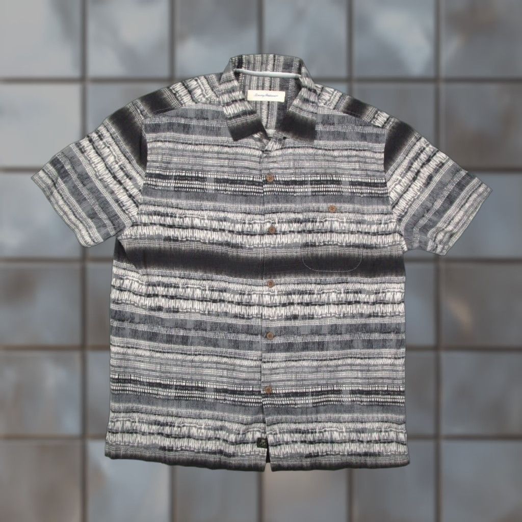 Tommy Bahama Tommy Bahama Shirt Mens Large Gray Silk Camp Button Up Hawaiian Tiki Abstract Geometric Pattern 100% Silk All Seasons Size US L / EU 52-54 / 3 - 1 Thumbnail