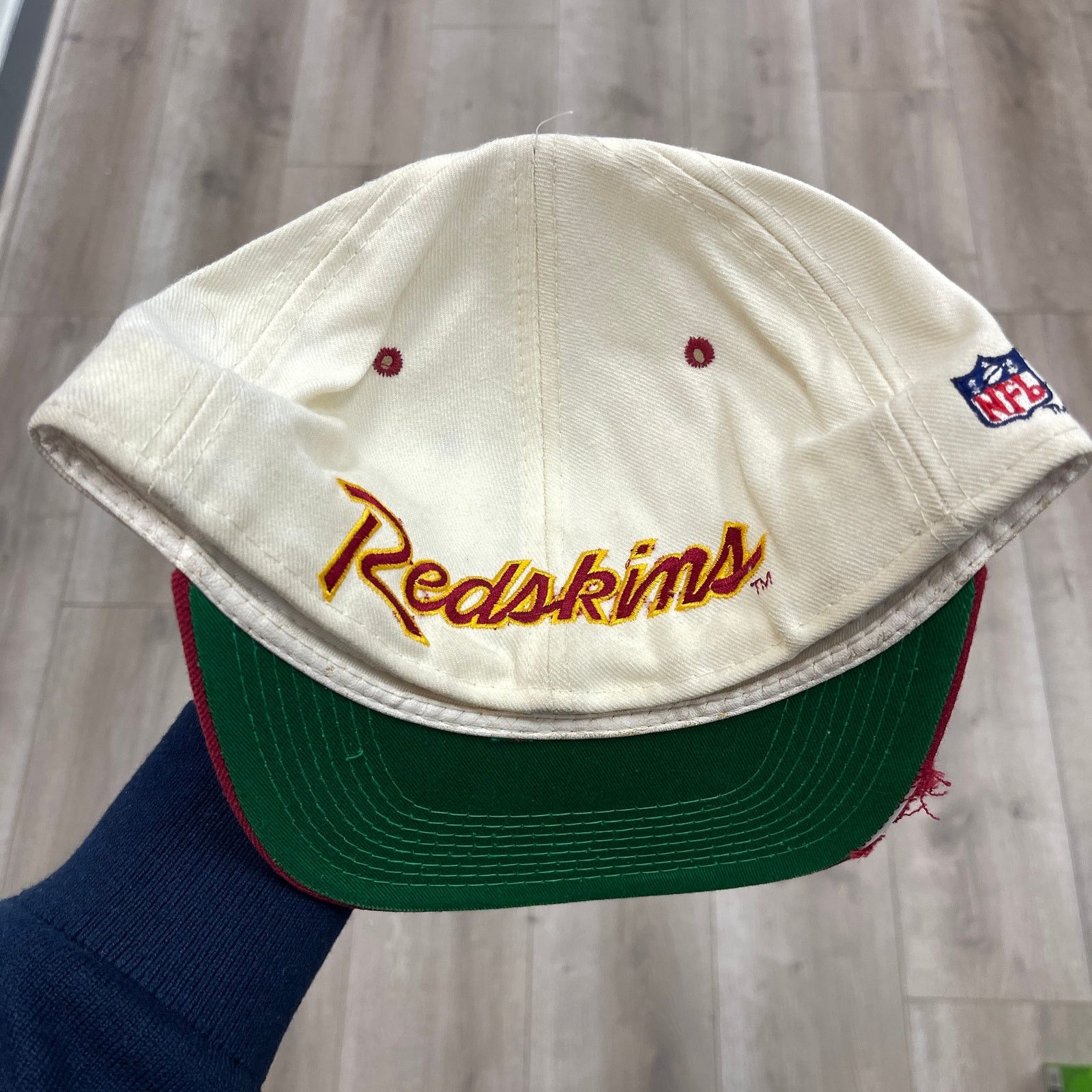 NFL vintage 90s Washington Redskins fitted Cap hat 7 3/8 Size ONE SIZE - 4 Thumbnail