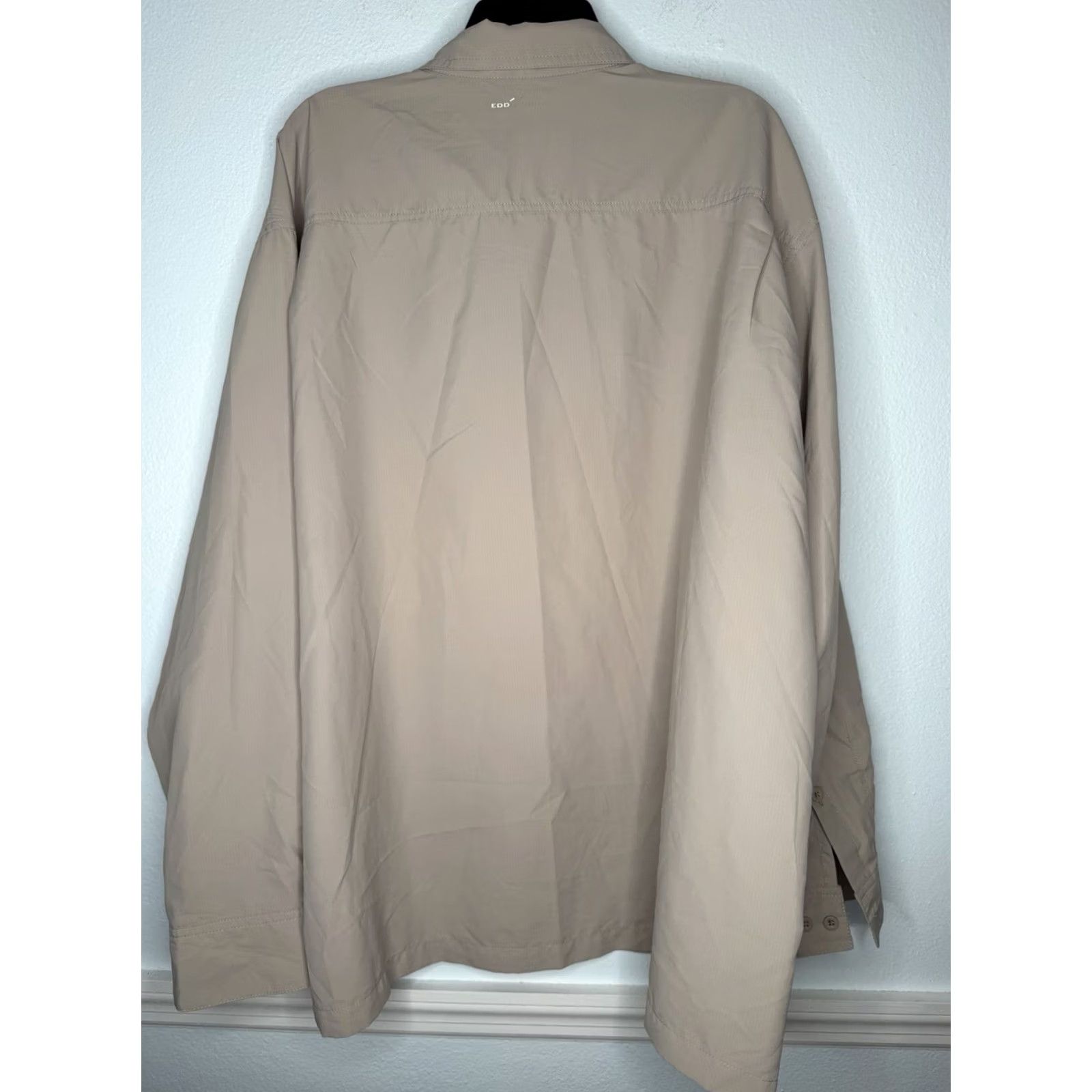 Eddie Bauer VINTAGE Eddie Bauer 3XL Shirt Men Beige Polyester Pockets Embroidered Gambling Horse Racing Hoosier Park Casino Racing Safari Button-Up Long Sleeve Size US XXL / EU 58 / 5 - 2 Thumbnail