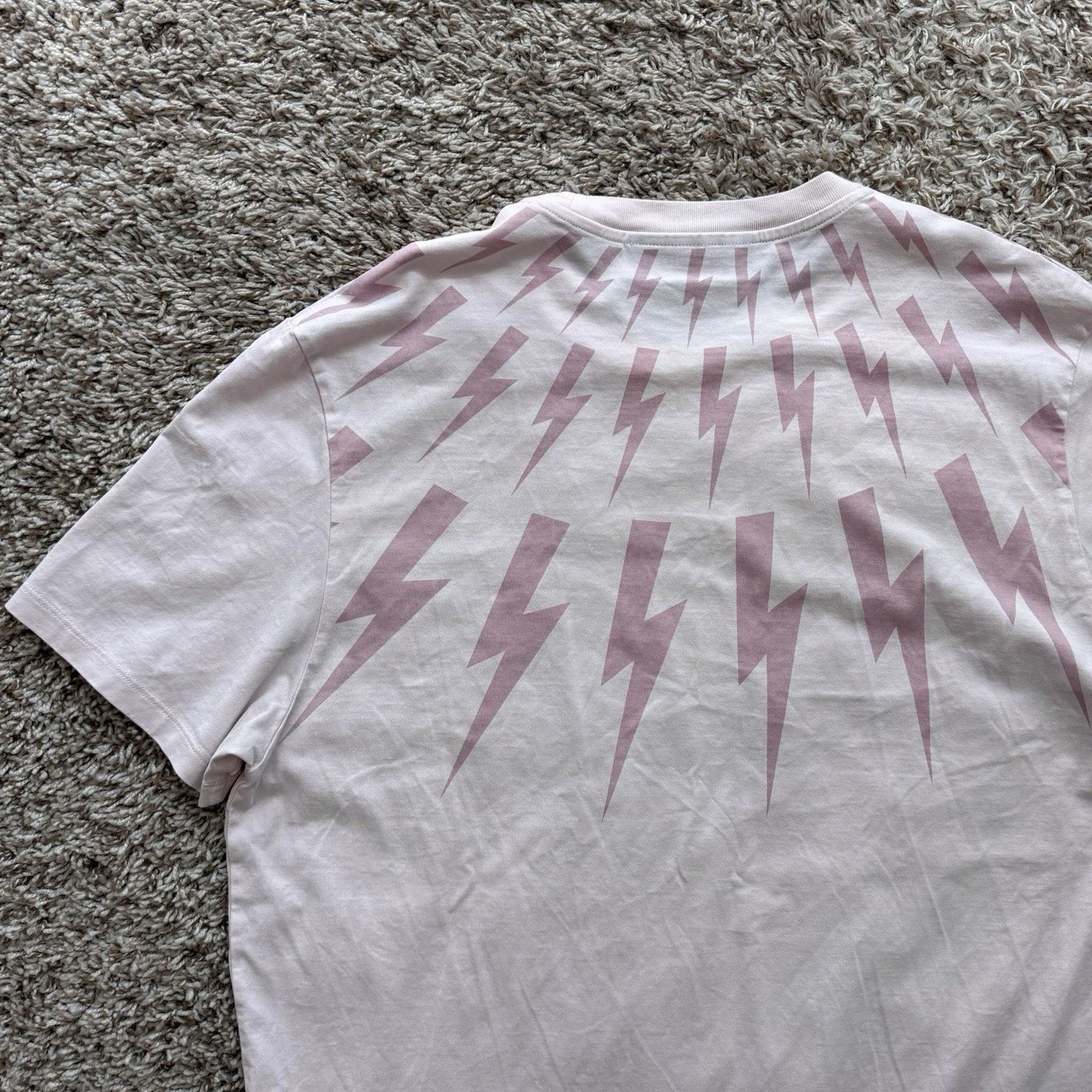 Neil Barrett Neil Barrett SS21 Pink Lightning Bolts Slim Fit T-Shirt Pink Size US XL / EU 56 / 4 - 5 Thumbnail