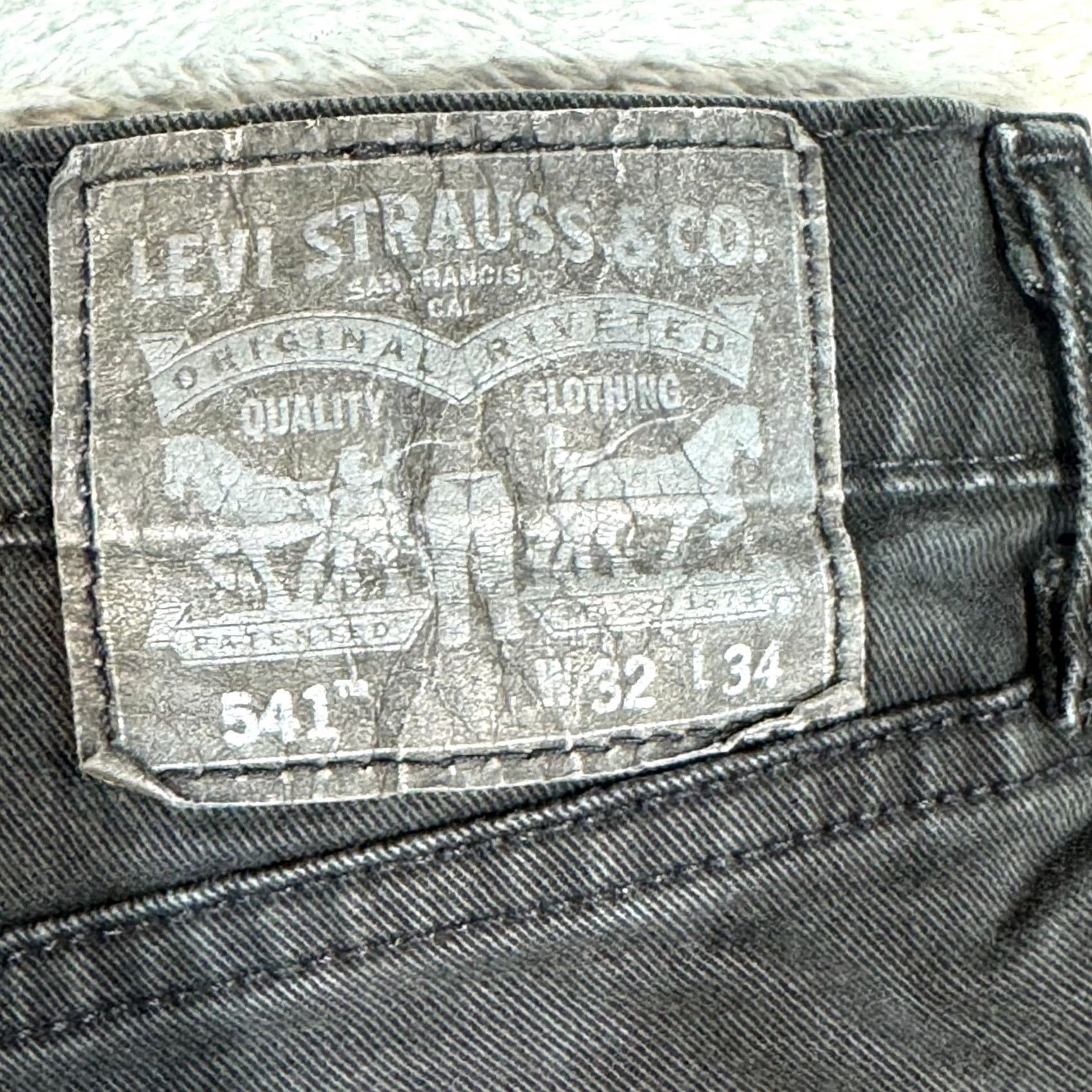 Levi's Levi's 541 Jeans Men's 32 X 34 Black Denim Mid-Rise 5-Pockets Straight Leg 32 Waist Dark Wash Denim Straight Mens Jeans Size US 32 / EU 48 - 4 Thumbnail