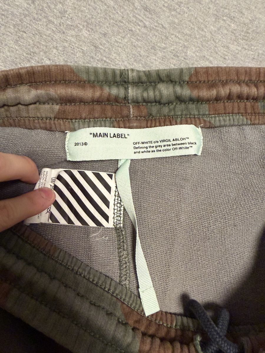 Off-White Off White Camo Shorts Size US 32 / EU 48 - 4 Thumbnail