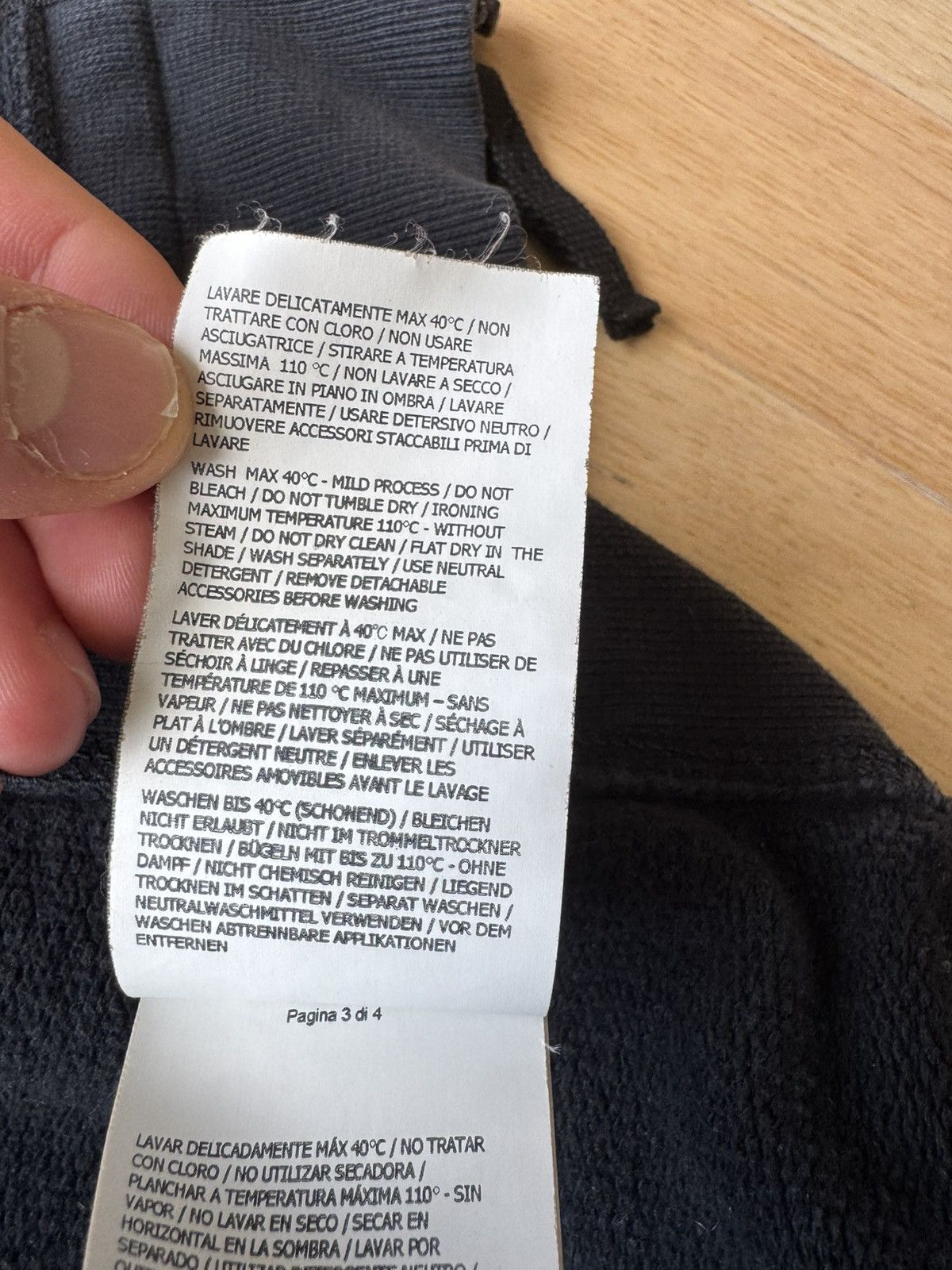 Stone Island Stone Island zip-up in black. Size US XL / EU 56 / 4 - 9 Thumbnail