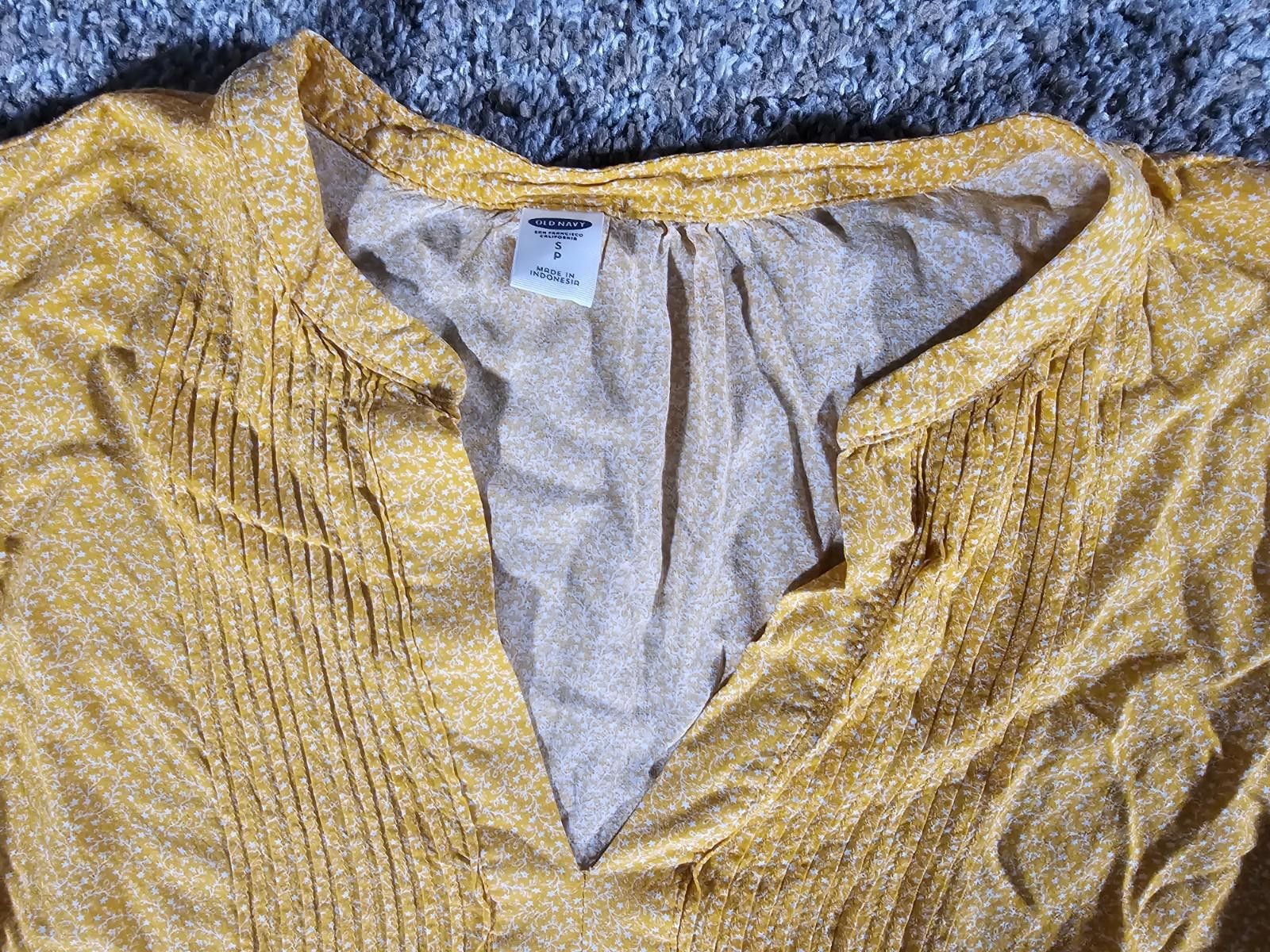 Old Navy Old NAVY Orange Small Vneck Blouse Long Sleeve Size S / US 4 / IT 40 - 2 Thumbnail