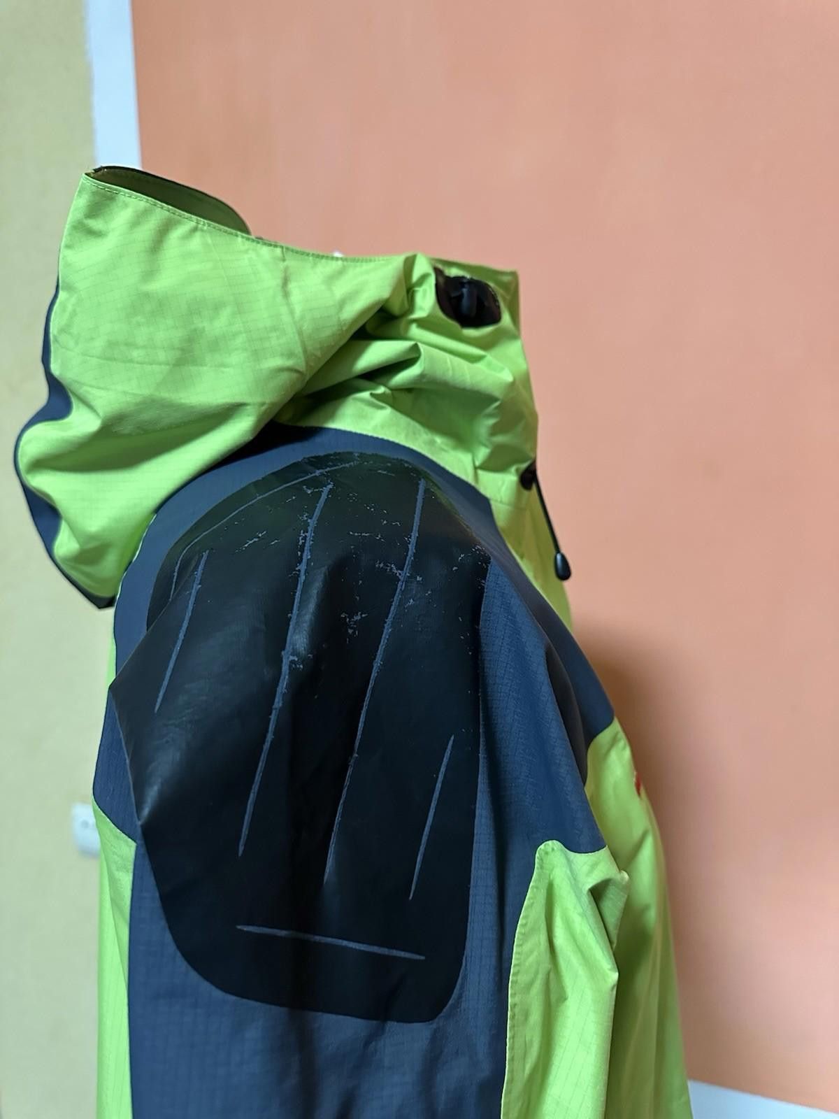 Mammut Mammut Light Jacket Pro Shell Gore-Tex Sz L Size US L / EU 52-54 / 3 - 10 Thumbnail