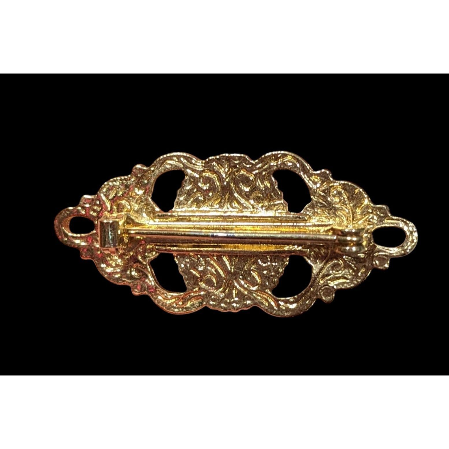 Other Vintage Baroque Style Gold Tone Faux Pearl Brooch Size ONE SIZE - 2 Thumbnail