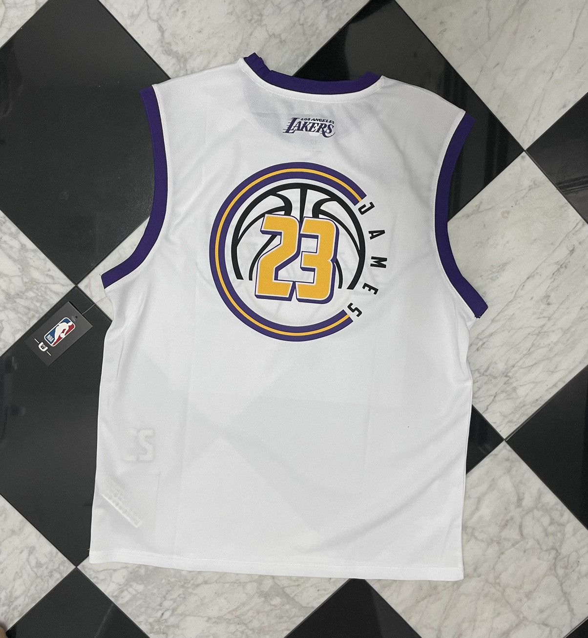 NBA 🔥 Labron James Lakers jersey Size US L / EU 52-54 / 3 - 2 Thumbnail