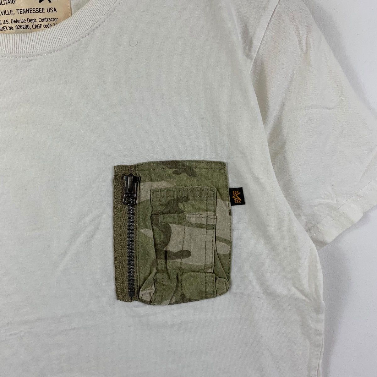 Alpha Industries APLHA INDUSTRIES USA Camo Patchwork Zipper Pocket Tee Shirt Size US L / EU 52-54 / 3 - 4 Thumbnail