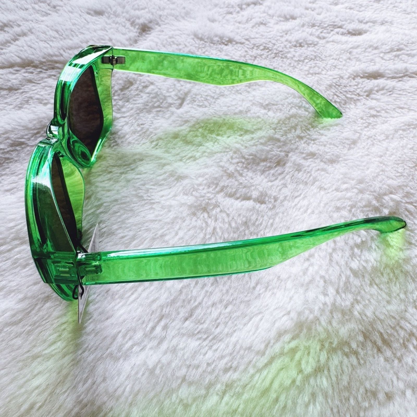 Other Cedric Bright Green Mirrored Sunglasses Size ONE SIZE - 10 Thumbnail